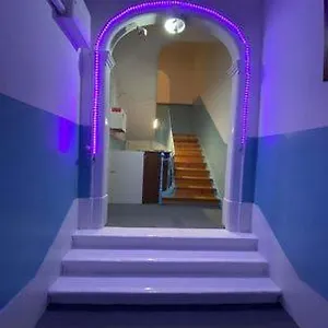 Ostello Bangla, Lisbona