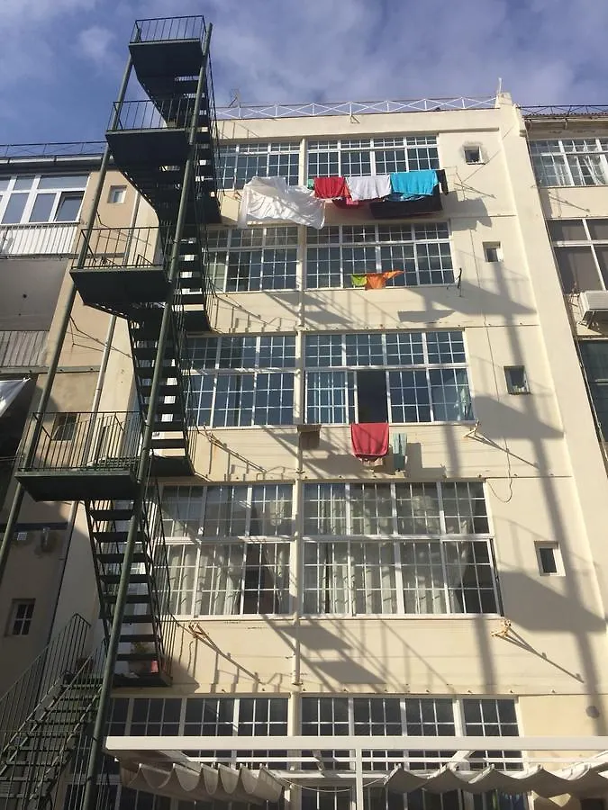No Limit Hostel Lisbona